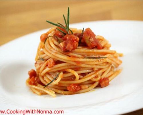Spaghetti with Pancetta and Rosemary